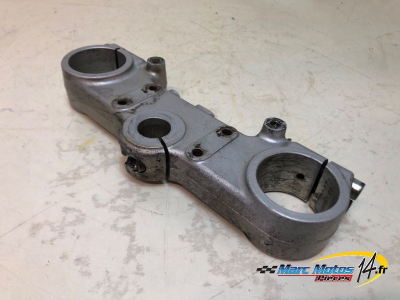 TE DE FOURCHE SUPERIEUR DUCATI 600 MONSTER 1996