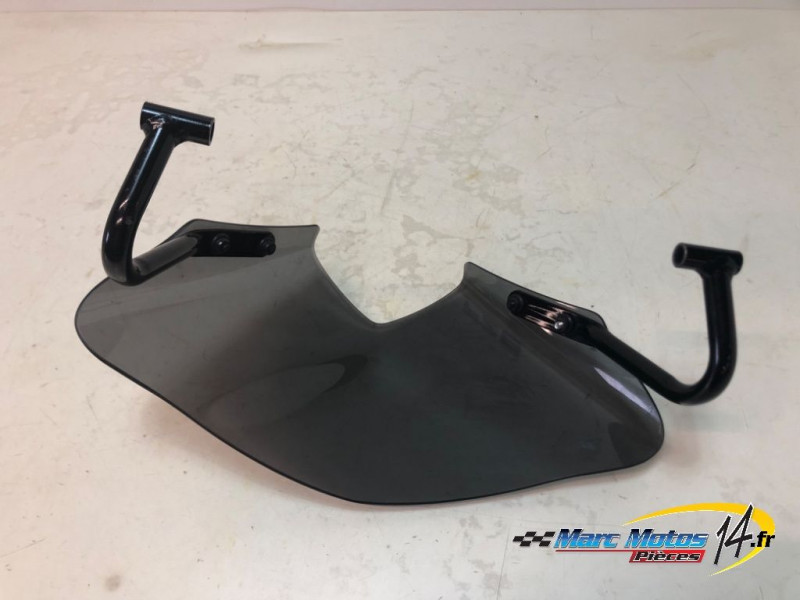 SAUT DE VENT YAMAHA FZ8 2011