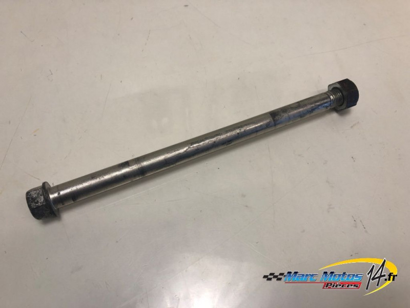 AXE DE BRAS OSCILLANT YAMAHA 125 XT X 2006