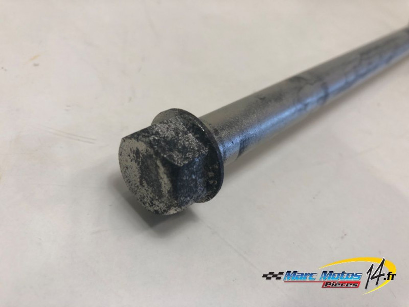 AXE DE BRAS OSCILLANT YAMAHA 125 XT X 2006