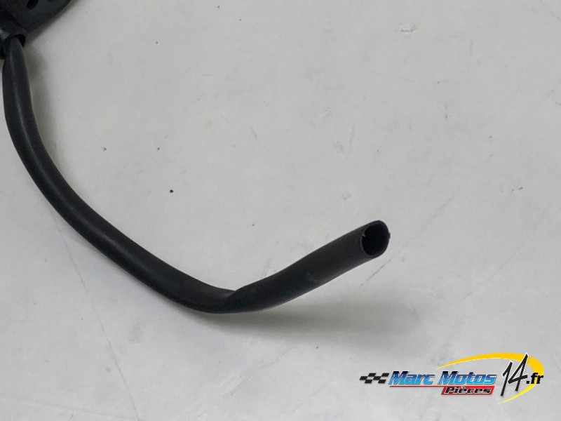 CLIGNOTANT ARRIERE DROIT YAMAHA 125 XT X 2006