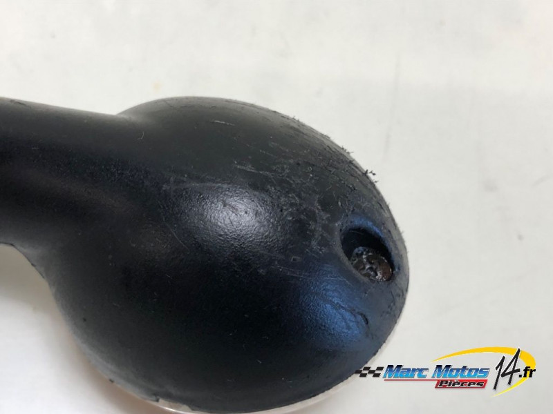 CLIGNOTANT ARRIERE GAUCHE YAMAHA 125 XT X 2006
