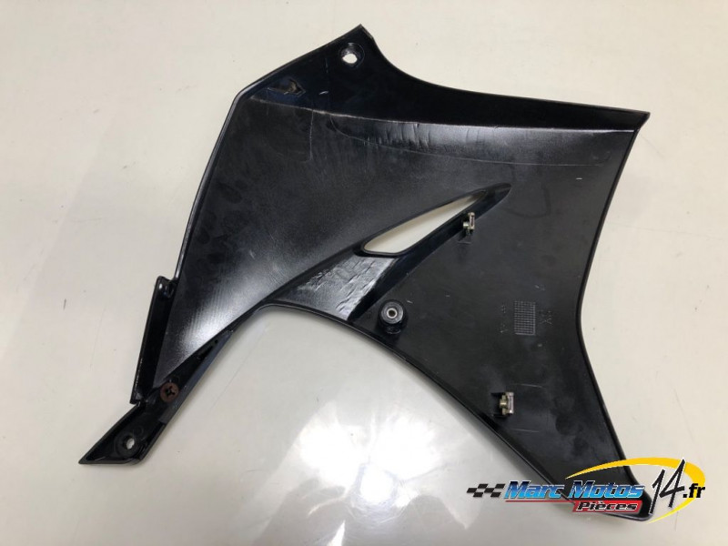 ECOPE DE RESERVOIR GAUCHE YAMAHA 125 XT X 2006