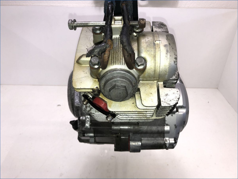 MOTEUR YAMAHA 125 XT X 2006