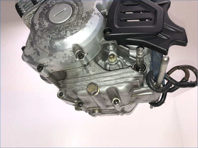 MOTEUR YAMAHA 125 XT X 2006