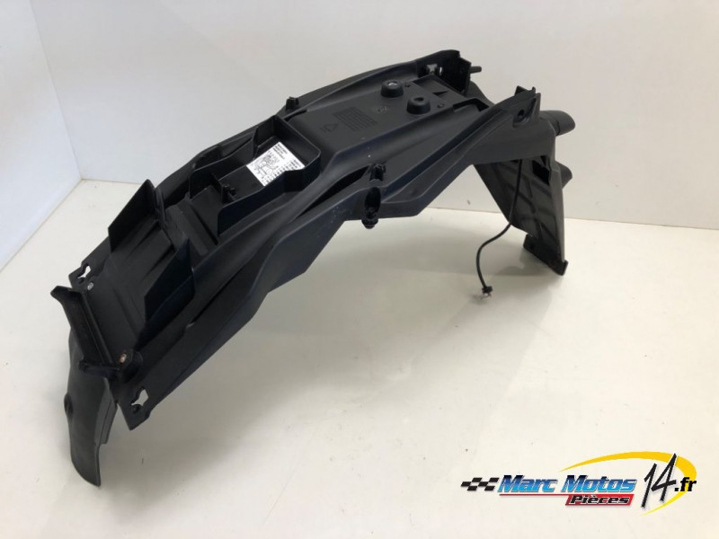 PASSAGE DE ROUE YAMAHA 125 XT X 2006