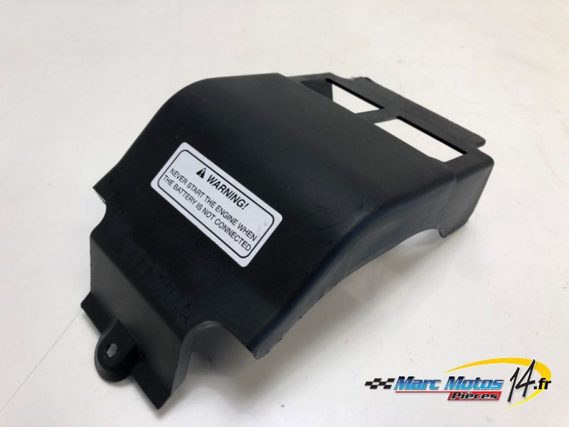 PLASTIQUES ET CAOUTCHOUCS DIVERS YAMAHA 125 XT X 2006