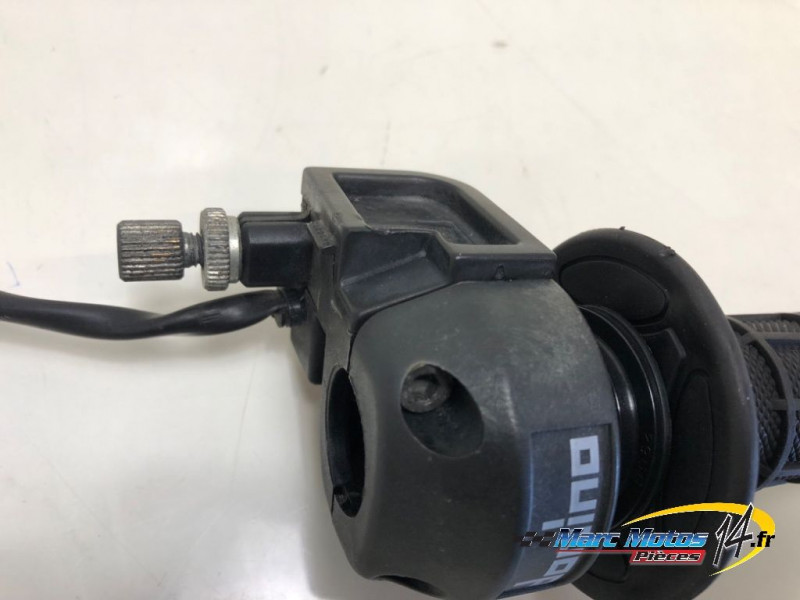 POIGNEE DE GAZ YAMAHA 125 XT X 2006