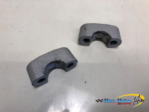 PONTET DE GUIDON YAMAHA 125 XT X 2006