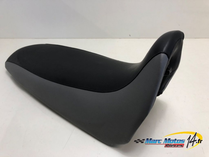SELLE BIPLACE YAMAHA 125 XT X 2006