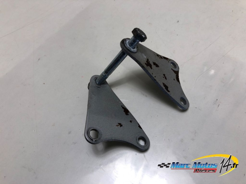 SUPPORT MOTEUR YAMAHA 125 XT X 2006