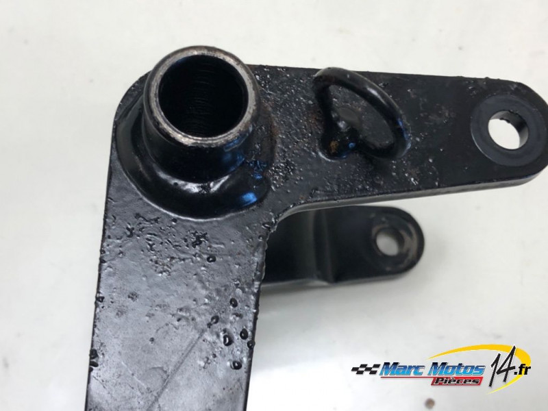 SUPPORT MOTEUR YAMAHA 125 XT X 2006