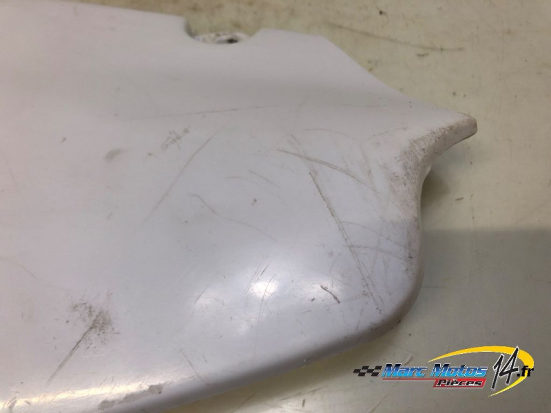 CACHE LATERAL GAUCHE SUZUKI 85 RM 2005