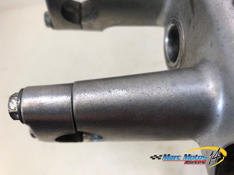 TE DE FOURCHE SUPERIEUR SUZUKI 85 RM 2005