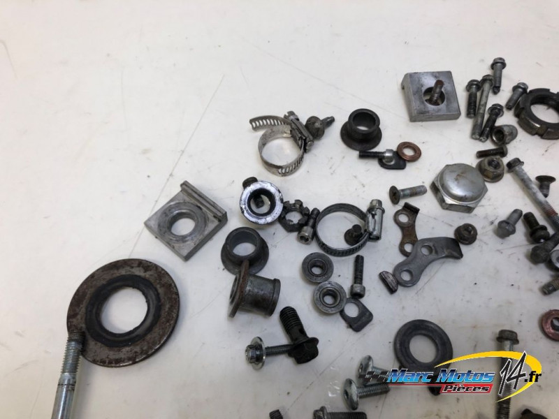 VISSERIE SUZUKI 85 RM 2005