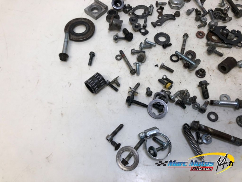 VISSERIE SUZUKI 85 RM 2005