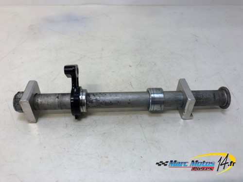 AXE DE ROUE ARRIERE YAMAHA 530 TMAX DX 2017