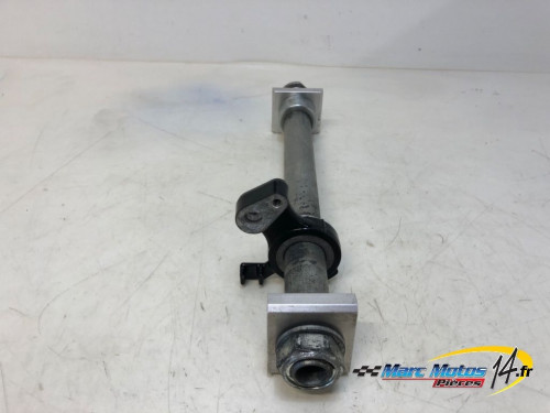 AXE DE ROUE ARRIERE YAMAHA 530 TMAX DX 2017