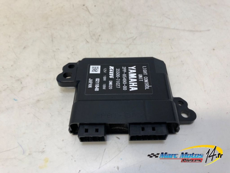 BOITIER ELECTRONIQUE D'ECLAIRAGE YAMAHA 530 TMAX DX 2017