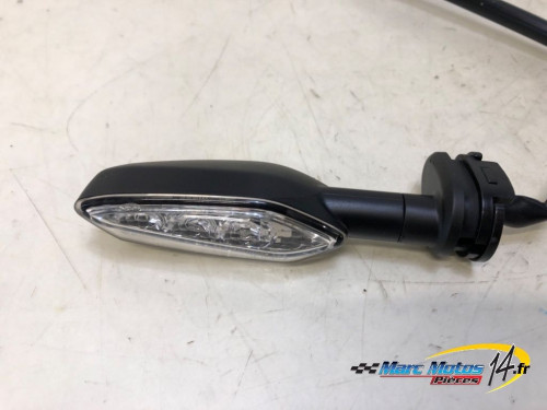 CLIGNOTANT ARRIERE GAUCHE YAMAHA 530 TMAX DX 2017