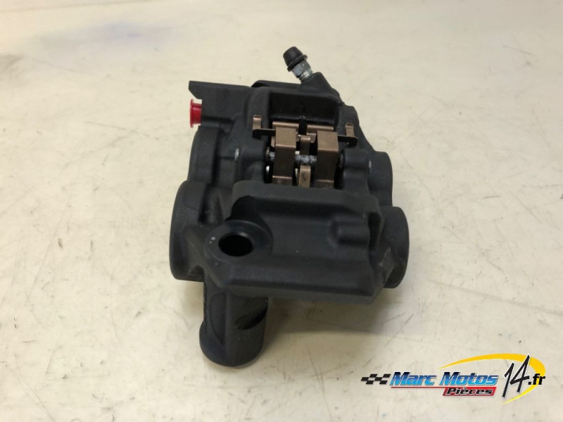 ETRIER DE FREIN AVANT GAUCHE YAMAHA 530 TMAX DX 2017