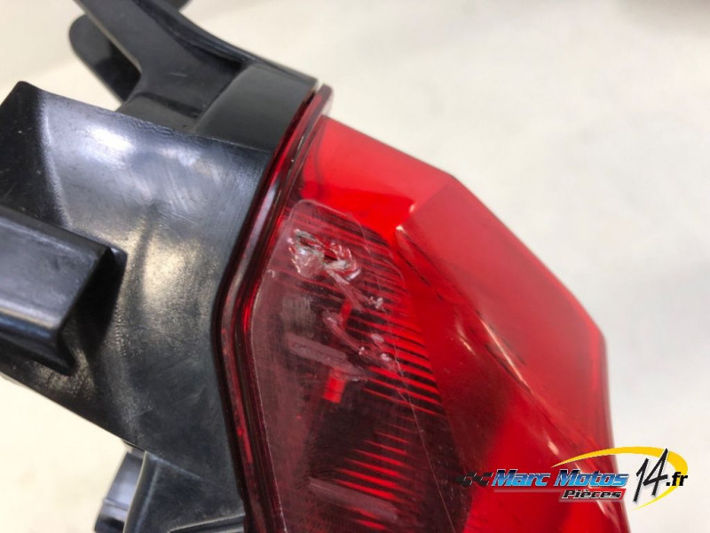 FEU ARRIERE YAMAHA 530 TMAX DX 2017