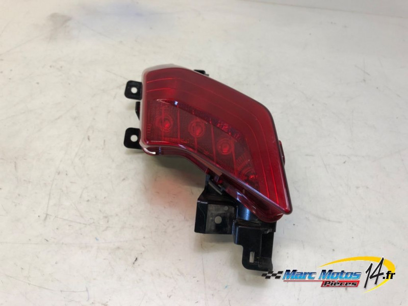 FEU ARRIERE YAMAHA 530 TMAX DX 2017