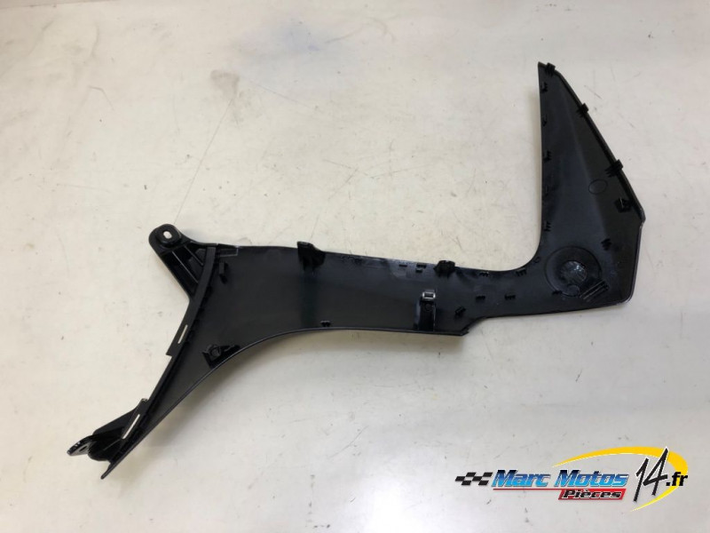 HABILLAGE DE CARENAGE GAUCHE YAMAHA 530 TMAX DX 2017