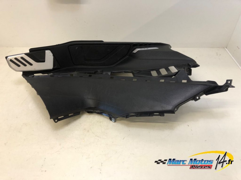 MARCHE PIED YAMAHA 530 TMAX DX 2017