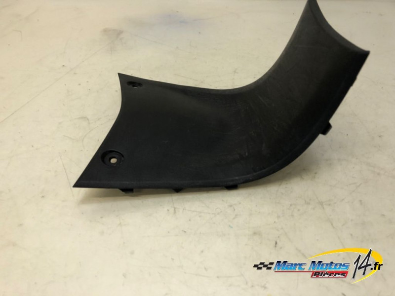 PLASTIQUES ET CAOUTCHOUCS DIVERS YAMAHA 530 TMAX DX 2017