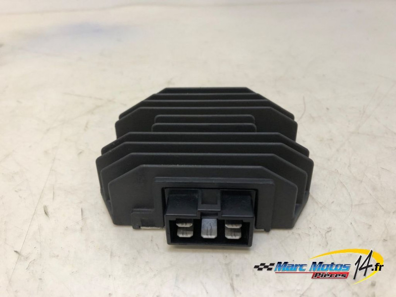 REGULATEUR YAMAHA 530 TMAX DX 2017