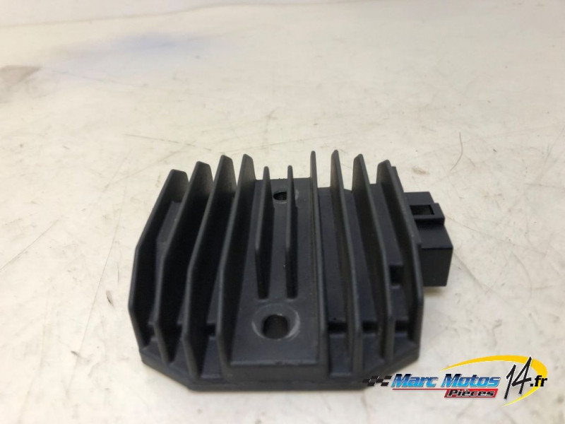 REGULATEUR YAMAHA 530 TMAX DX 2017