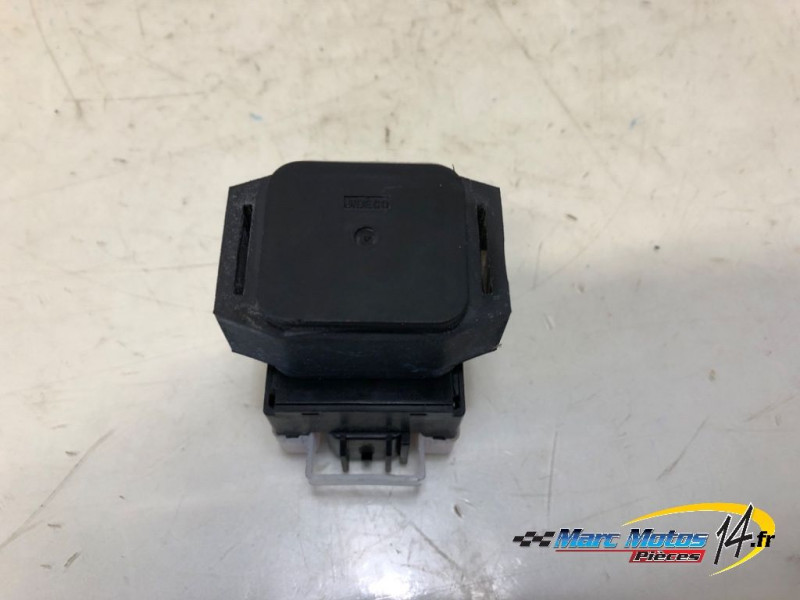 RELAIS DEMARREUR YAMAHA 530 TMAX DX 2017
