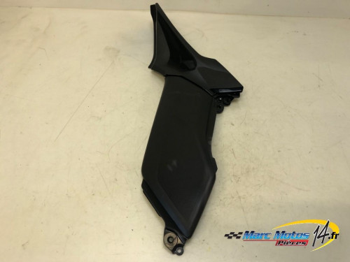 CACHE LATERAL INTERMEDIAIRE GAUCHE KAWASAKI Z900 A2 2023