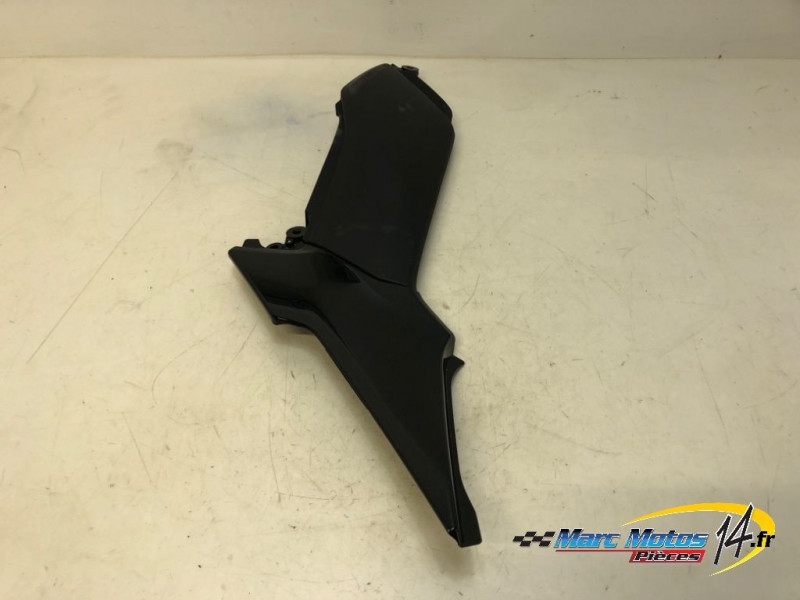 CACHE LATERAL INTERMEDIAIRE GAUCHE KAWASAKI Z900 A2 2023