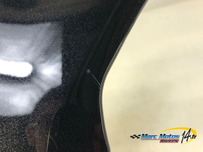 CACHE LATERAL INTERMEDIAIRE GAUCHE KAWASAKI Z900 A2 2023