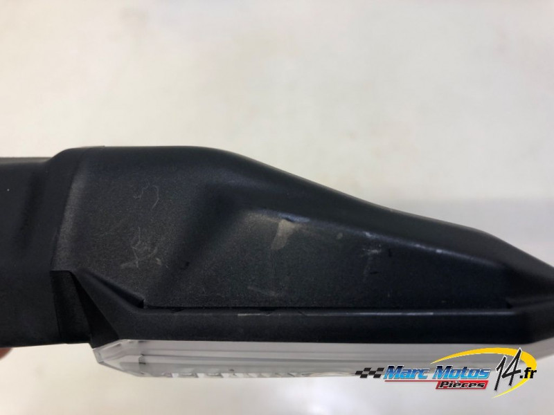 CLIGNOTANT AVANT GAUCHE KAWASAKI Z900 A2 2023