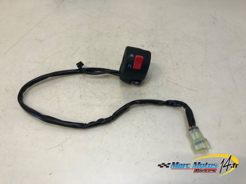 COMMODO DROIT KAWASAKI Z900 A2 2023