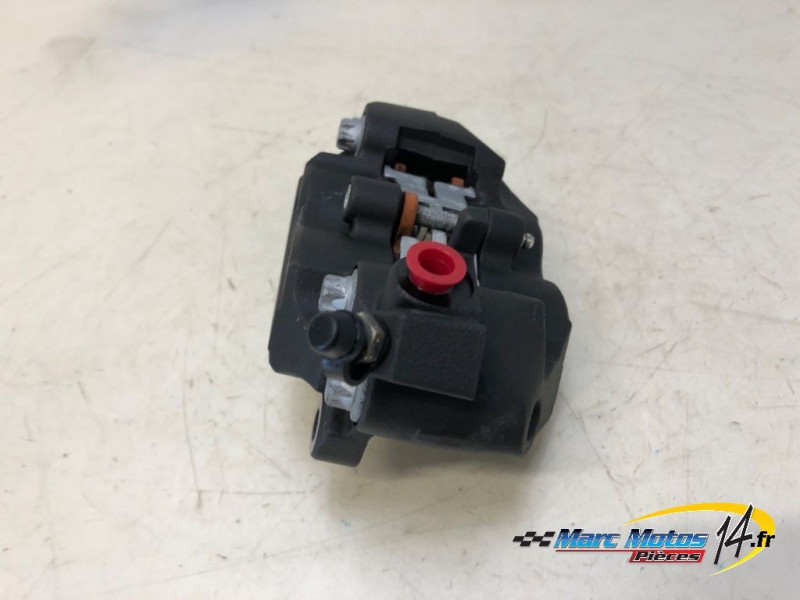 ETRIER DE FREIN AVANT DROIT KAWASAKI Z900 A2 2023