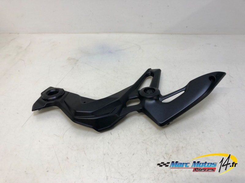 HABILLAGE DE CADRE GAUCHE KAWASAKI Z900 A2 2023