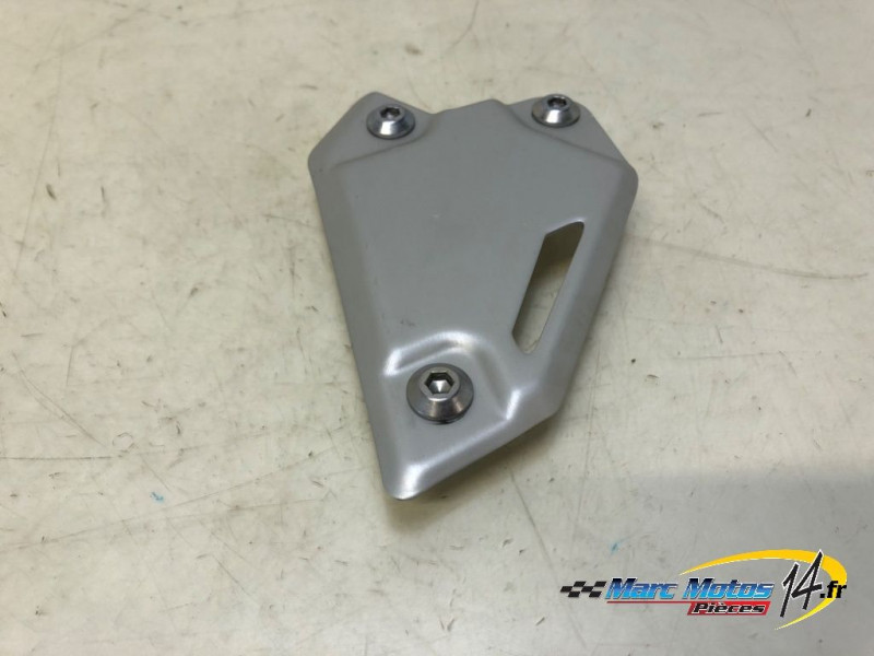 PLATINE AVANT DROITE KAWASAKI Z900 A2 2023