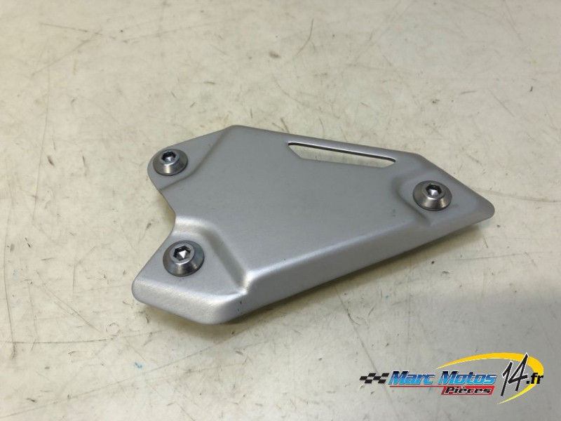 PLATINE AVANT DROITE KAWASAKI Z900 A2 2023