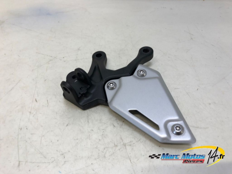 PLATINE AVANT GAUCHE KAWASAKI Z900 A2 2023