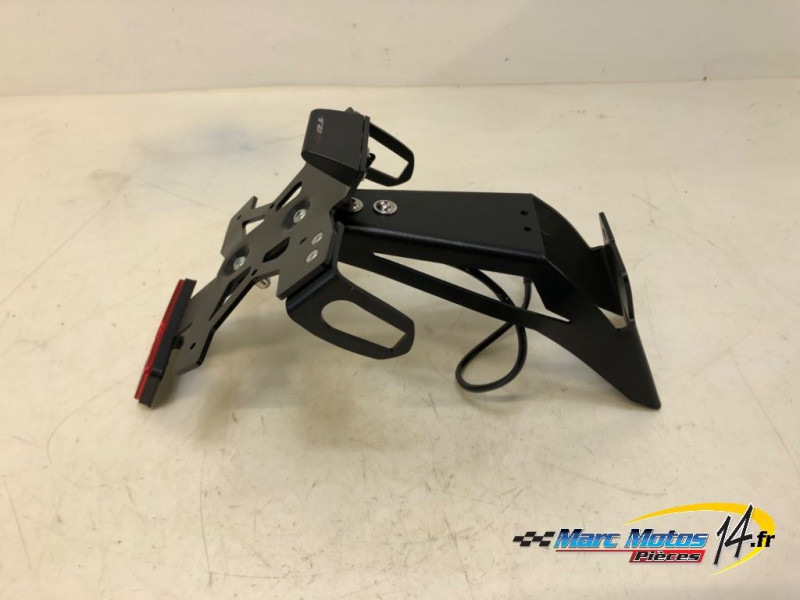 SUPPORT DE PLAQUE KAWASAKI Z900 A2 2023