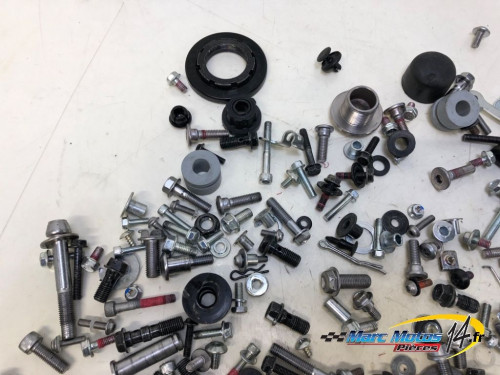 VISSERIE KAWASAKI Z900 A2 2023