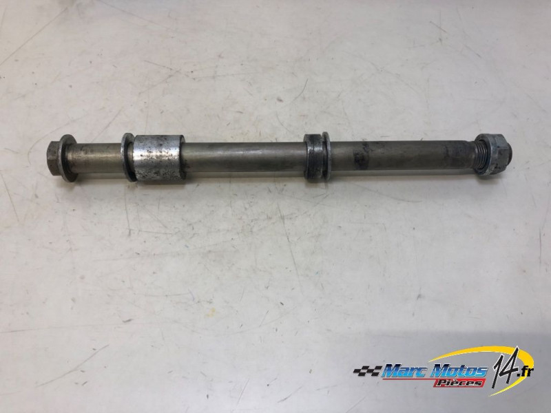 AXE DE ROUE ARRIERE HARLEY-DAVIDSON 1200 XR X SPORTSTER 2009