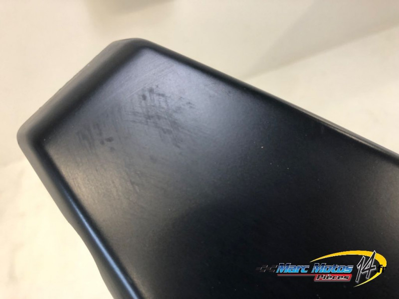 CACHE LATERAL DROIT HARLEY-DAVIDSON 1200 XR X SPORTSTER 2009