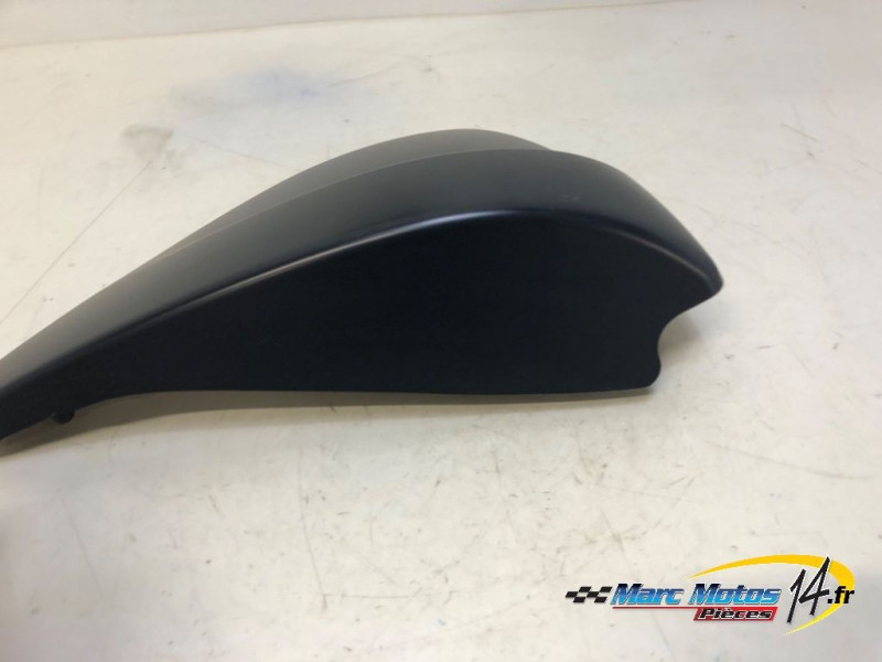 CACHE LATERAL GAUCHE HARLEY-DAVIDSON 1200 XR X SPORTSTER 2009