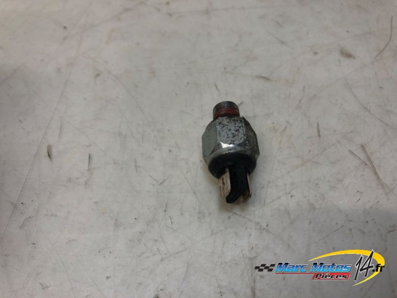 CONTACTEUR DE FREIN ARRIERE HARLEY-DAVIDSON 1200 XR X SPORTSTER 2009