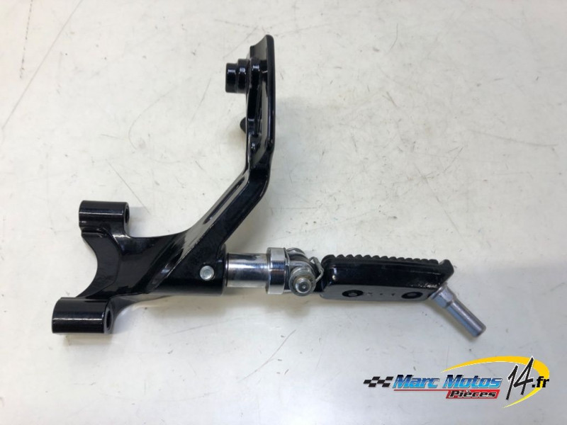 PLATINE AVANT DROITE HARLEY-DAVIDSON 1200 XR X SPORTSTER 2009